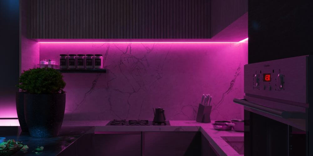 Cuisine éclairée par barre LED RGB, avec lumière rose