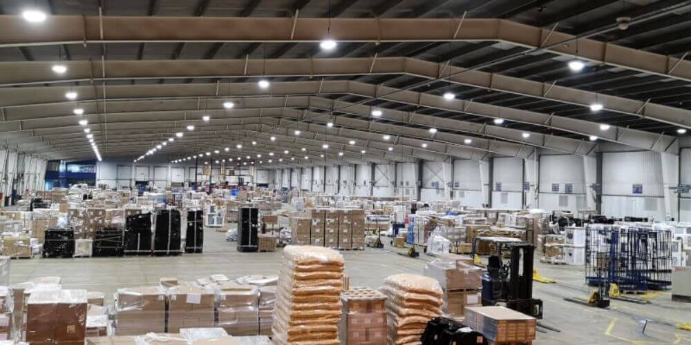Lighted warehouse with Dynamic High-bay